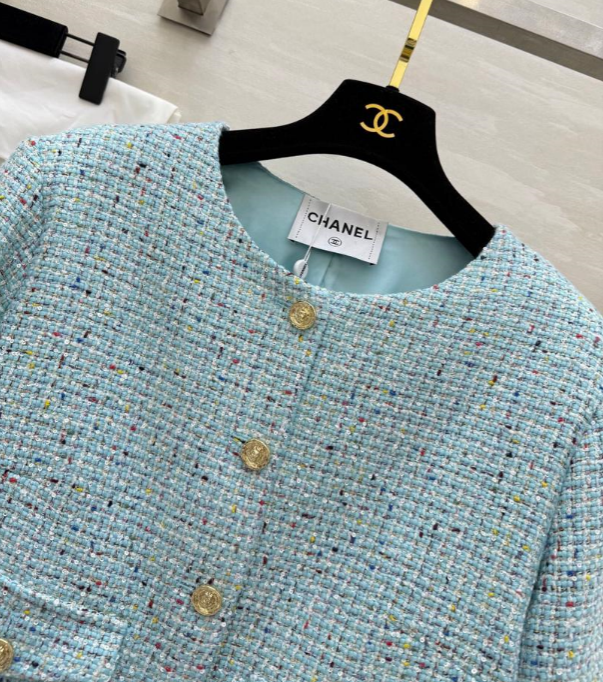 💎 Veste Channel Courte élégante bleue
