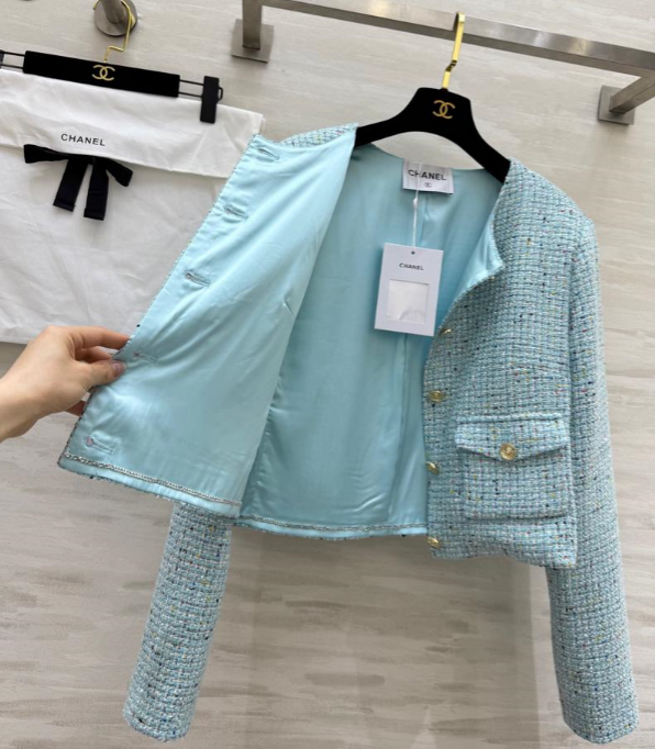 💎 Veste Channel Courte élégante bleue
